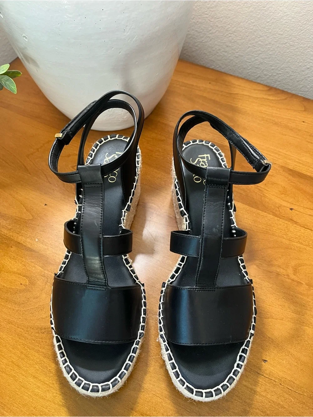 Franco Sarto Cassina Black Leather Espadrille Sandals • Size 10 • EUC